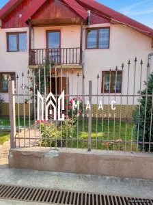 Casă spațioasă I 6 camere I Teren 845 mp I Zonă de Case I Priveliște Superbă - Daia