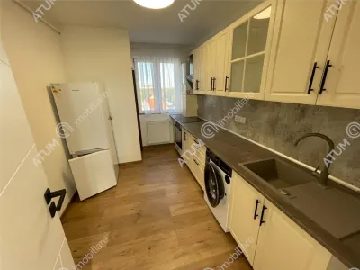 De vanzare apartament cu 2 camere decomandate balcon si loc parcare in zona Turnisor din Sibiu - Sibiu