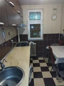 Vanzare Apartament 3 Camere Decomandat Bd.Alexandru Obregia - Bucuresti