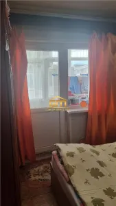 Apartament 2 camere, decomandat, etaj 3 - Ostroveni - Ramnicu Valcea