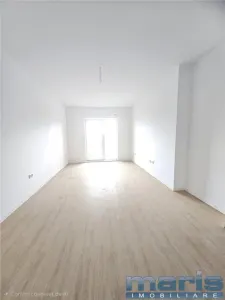 Apartament cu 2 camere et 2 la  Skyline City amenajat cu parcare - Targu Mures