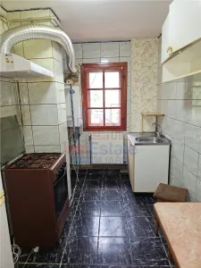 Alexandru-Familial apartamenr cu 3 camere liber - Iasi