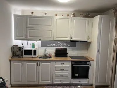 Apartament 3 camere, 2 balcoane, etaj intermediar - Floresti