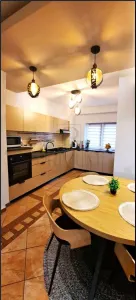 SIMION BARNUTIU - LIFT - 3 CAMERE - 2 BAI - 2 BALCOANE - DECOMANDAT - Timisoara
