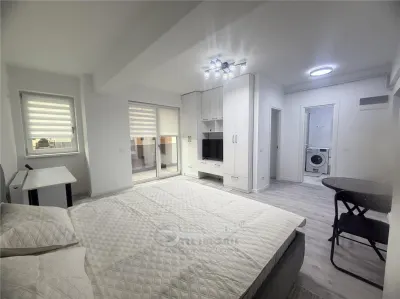 1 CAM NOU PRIMA INCHIRIERE BLD POITIERS  CONTINENTAL - Iasi