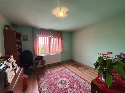 Apartament 3 camere zona Meda - Baia Mare
