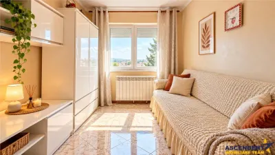 3 camere decomandat, spatios, 65 mp, gata de locuit, zona Garii, Fagaras - Fagaras