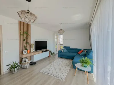 Apartament 3 camere | terasa 25mp | parcare | Urban Plaza - Brasov