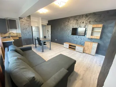 2 CAM TATARASI INTABULAT PREDARE IMEDIATA  MOBILAT UTILAT - Iasi