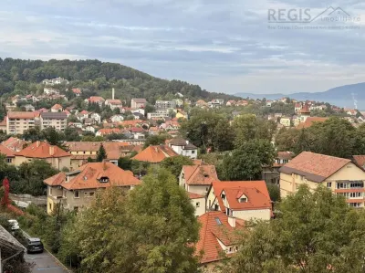 Decomandat Central 3 Camere | 2 Balcoane | AC | Parcare de resedinta - Brasov