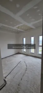 Unitate triplex 4 camere, 3 bai, strada Urusagului - Floresti