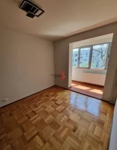 3 camere Titan Piata Minis renovate , luminoase - Bucuresti