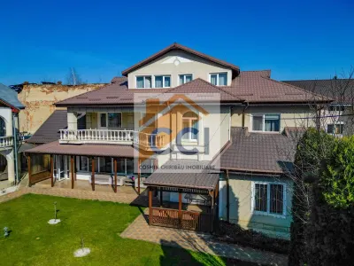 Proprietate exclusivistă ultracentrală -eleganță, spațiu și rafinament - Bacau