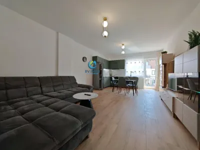Inchiriem Apartament 2 Camere, Tip Studio, Modern, Tractorul - Brasov