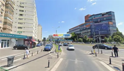 Spatiu comercial 130mp vitrina 12mp stradal Pantelimon Fundeni - Bucuresti
