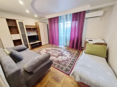 LIPOVEI - 1CAM - DECOMANDAT - CENTRALA/CLIMA - ZONA LINISTITA - Timisoara