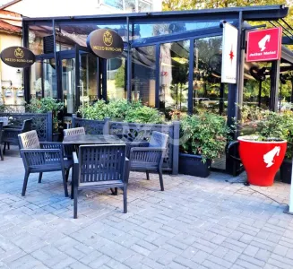 CAFENEA &amp; RESTAURANT BISTRO DE VANZARE –  CENTRUL VECHI TARGOVISTE - Targoviste