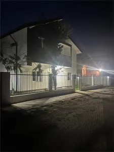 Casa individuala de inchiriat- Mihailesti-Giurgiu-Mutare imediata-Asfalt-STB - Mihailesti