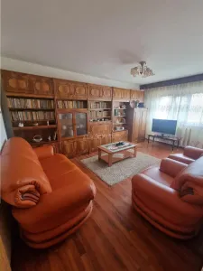 Apartament 3 cam,72 mp ,  doua bai  zona PECO - Alexandria