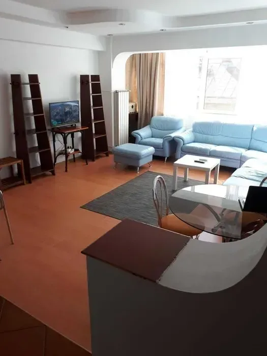 Inchiriere ap 3 camere, bloc fără risc seismic,parc Izvor/Kogalniceanu - Bucuresti