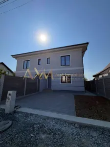 Vanzare 1/2 duplex 4 camere Giroc - Giroc