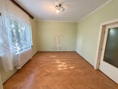 Apartament 3 camere str. Feleacului - Oradea