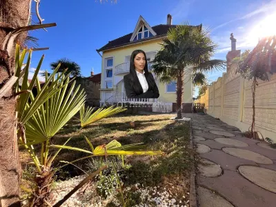 Lugoj, Vila De Lux, 7 Cam., La Cheie,  300 Mp., Utili, 635 Mp., Teren, Priveliste Panoramica, Zona Strand - Lugoj