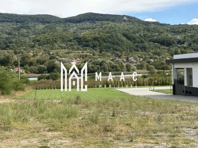 Teren intravilan de vânzare | Gura Vaii | 13.000 mp | restaurant - Gura Vaii