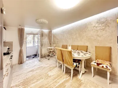 Apartament cu 2 camere, decomandat, parter inalt , Str. Marasesti - Baia Mare
