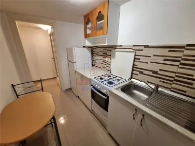 Apartament 2 camere decomandat Tatarasi str Valter Maracineanu - Iasi