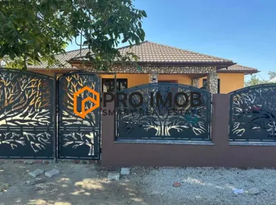 Casa tip parter zona Luciu - Luciu