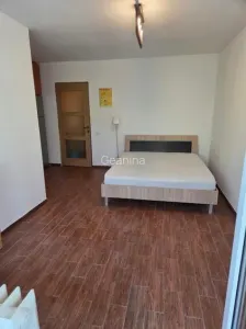 Garsoniera Titan - Metrou 1 Decembrie - Bucuresti