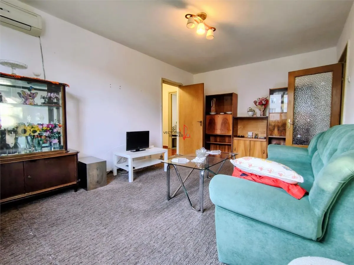 Apartament 3 camere București - poza 1