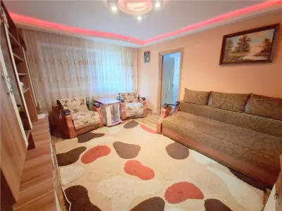 Apartament 2 camere, mobilat si utilat,zona Scolii Miron Costin - Bacau