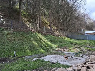 Casa batraneasca si teren intravilan, Izvorul Muntelui, Neamt - Izvoru Muntelui