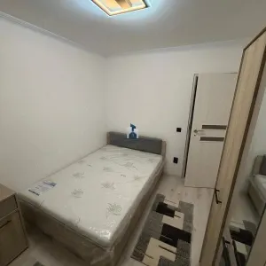 Apartament 3 Camere Semidecomandat Emil Racovita - Bucuresti