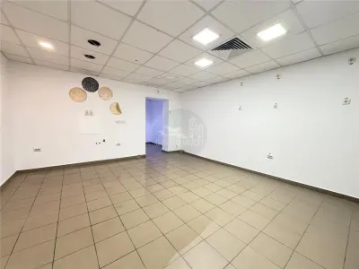 Spatiu comercial zona Luptei - Sibiu
