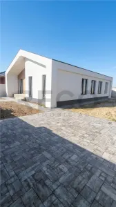 RECO Casa in Santandrei teren 500m2 - Santandrei