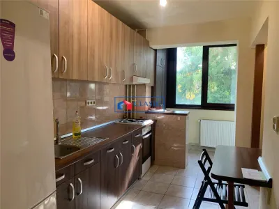 Vanzare apartament 3 camere renovat Gheorgheni zona Hermes, Cluj-Napoca - Cluj-Napoca