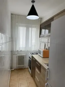 2 camere etaj 2/4 aproape de Medicina - Timisoara