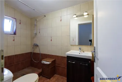 Casă 10 camere Brașov - poza 13