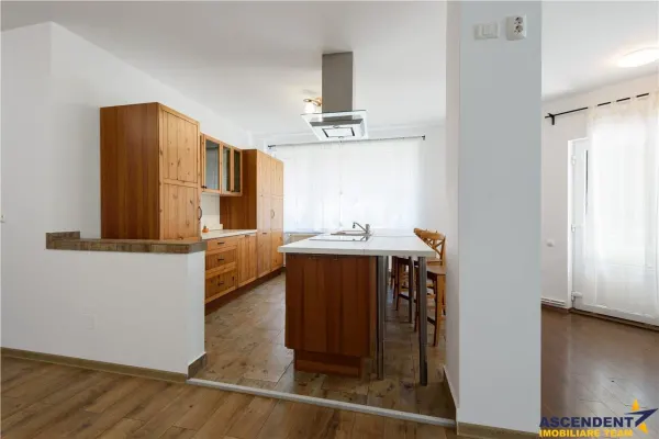 Casă 10 camere Brașov - poza 5