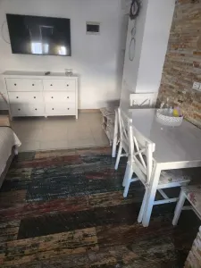 Micro Apartament de inchiriat mobilat,curat in Suceava pe Strada Putna -bloc nou. - Suceava