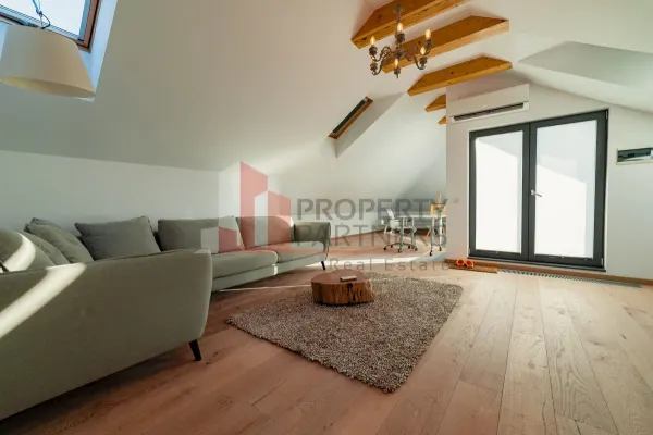 Casă 7 camere Brașov - poza 17