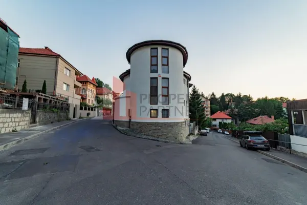 Casă 7 camere Brașov - poza 22