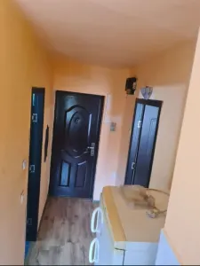 Garsoniera de inchirat in zona insulei de agrement bacau - Bacau