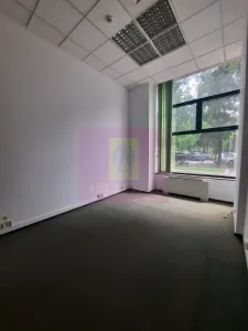 Inchiriere spatiu comercial bd Unirii, vitrina 25ml, stradal - Bucuresti