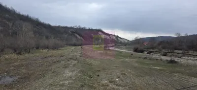 Teren de vanzare in Brebu - Raul Doftana - Brebu
