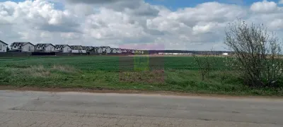 Săbăreni, teren intravilan 1000 mp, cu utilitati în apropiere - Sabareni