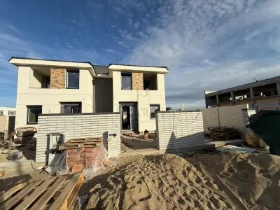 DUPLEX SPAȚIOS DE VÂNZARE ÎN MOȘNIȚA NOUĂ – FINISAJE LA ALEGERE - Mosnita Noua